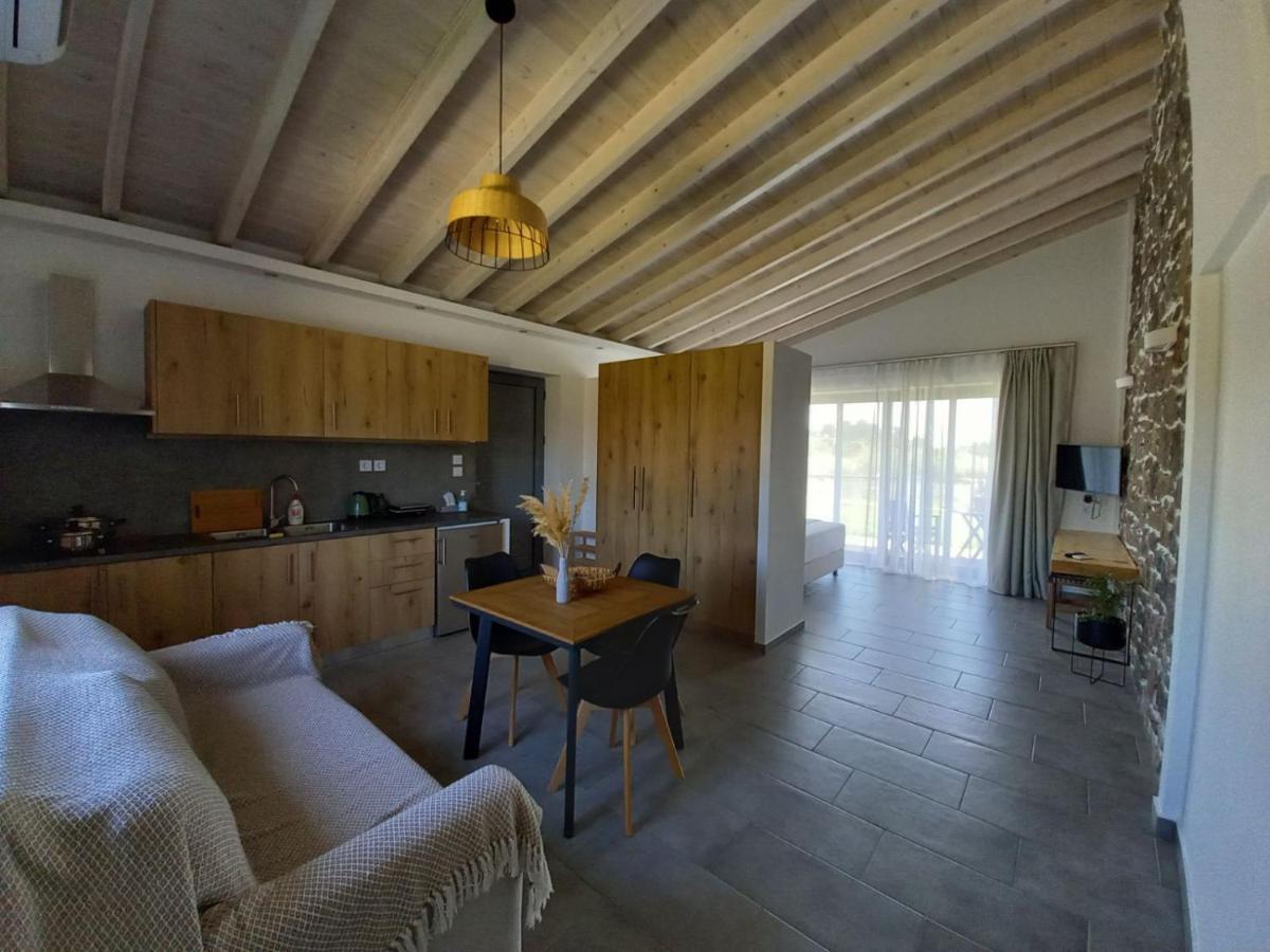 Lithos Villas Skála Eresoú Exterior foto